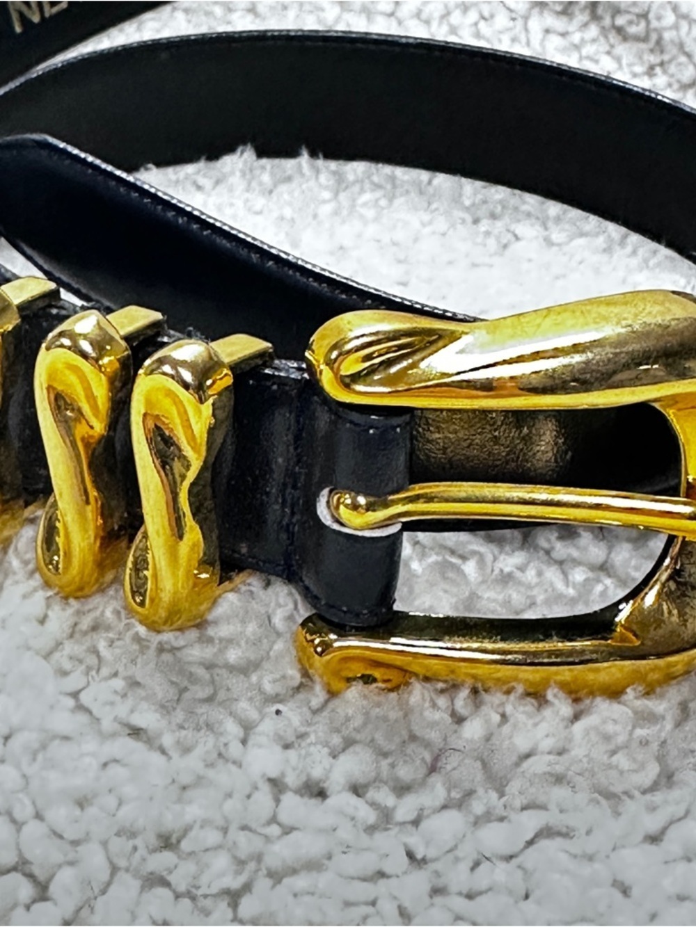 Jones New York Triple Gold Metal Keeper Navy Leather Belt, L - Picture 3 of 6
